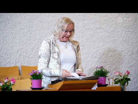 Pirkko Vesavaara - Hänessä on elämä ja kuolemattomuus