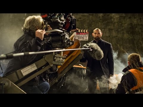 ‘Spectre’: New B-Roll Goes Behind the Scenes of Bond’s Next Mission