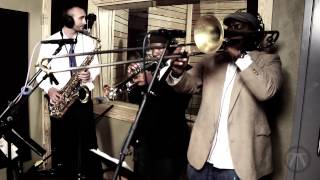 The Gerry WIlliams Band &quot;Bird of Beauty (Stevie Wonder Cover)&quot; | OFF THE AVENUE E242