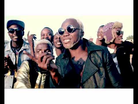 DUAS CARAS GARINA MEXE 2014