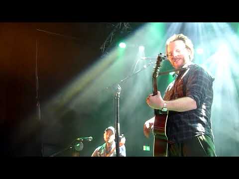 Turin Brakes - Feeling Oblivion / Slack @ de helling Utrecht (8/8)