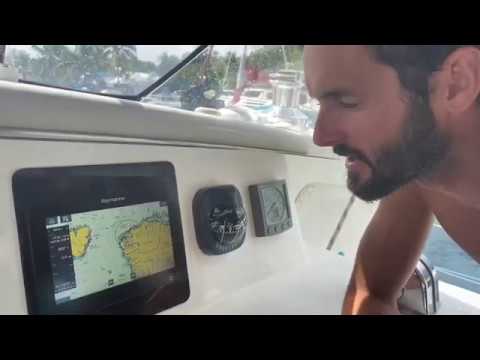 How to transfer routes between iPad and Raymarine Axiom Chart Plotter
