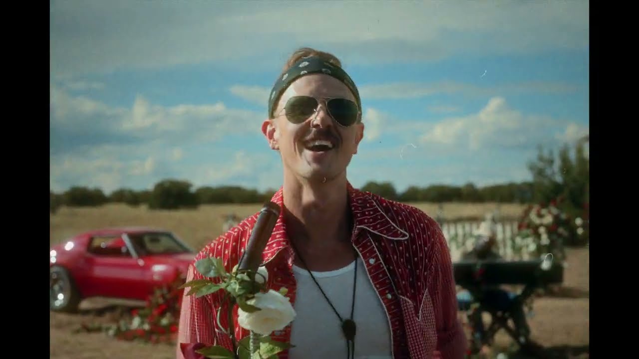 Stars Go Dim - Discover God (Official Music Video)