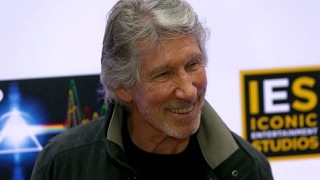Roger Waters cantara de Wall en frontera mexico -USA