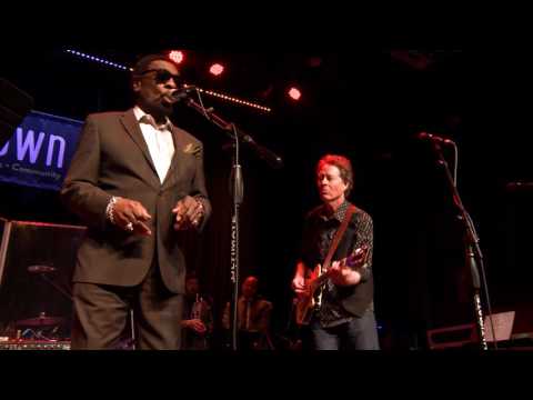 William Bell - Born Under A Bad Sign (eTown webisode #1150)