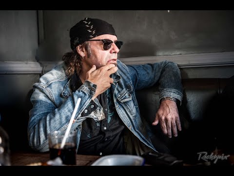 Thumbnail for Javier Vargas by Johnny Winter, Glenn Hughes, The Rolling Stones, Tao, Larry McCray, Jack Bruce, Led Zeppelin, Jam session, Paul Shortino, Cream, Gary Moore, Stevie Ray Vaughan, The Doors, Jimi Hendrix, Rolling Stones, Roy Buchanan