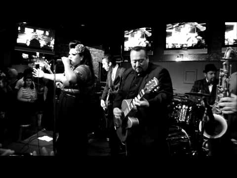 VICKY TAFOYA AND THE BIG BEAT SINGING LOVERS BLUES.wmv