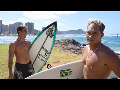 MAKUA & KOA BATTLE the CROWD on FIRST BIG SOUTH SWELL!