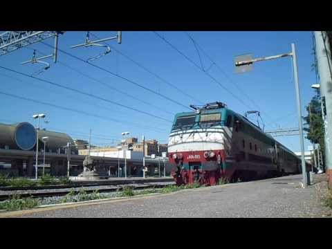 E444.005 sull' IC 501 "Carducci" Sestri Levante - Napoli Centrale, in partenza da Roma Ostiense