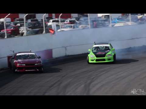 Alex Gosselin Leading Jeff Laflamme - Formula Drift Canada Round 1 2015