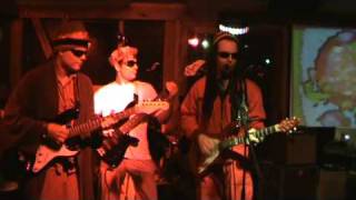 The Holy Pigs (live im Atelier am 06.03.09) Part 1