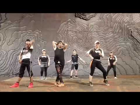 Zumba I'M Too SEXY by DeschoWieda ft Fred & Richard || Zumba Fitness || Zumba Dance || Coreo Clara