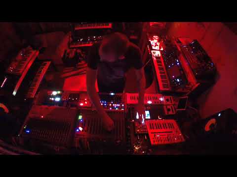 Dr. VHiBEZ - "Mr. Bass"