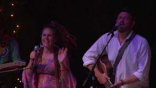 Dave Stringer and Sheila Nicholls play &quot;Govinda Jaya&quot; Bhakti Fest 2016