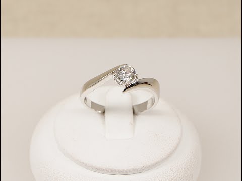 18ct White Gold Diamond Solitaire Ring  #3113