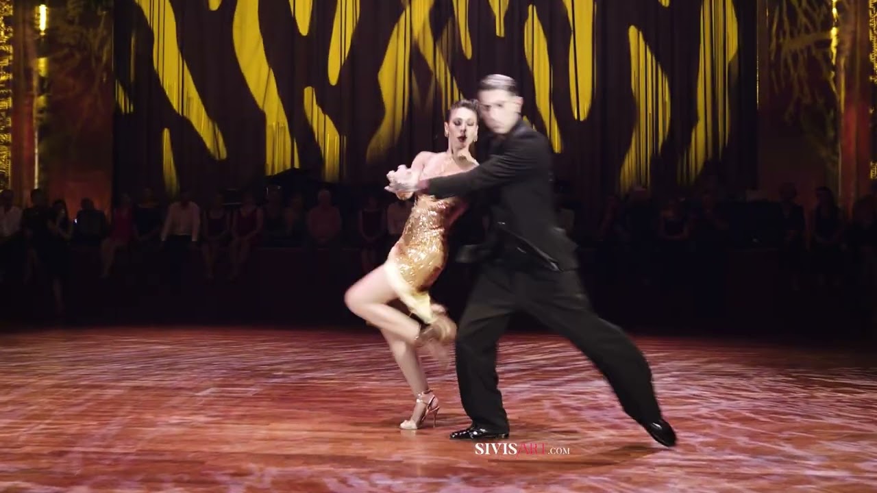 Video thumbnail for Julian Sanchez & Bruna Estellita 3/4. Baden-Baden Tango Festival, 11th November 2023