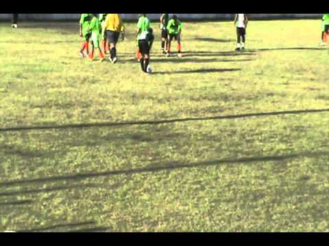 Walter Júnior - Falta - SemiFinal 2011