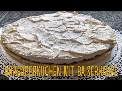 Rhabarberkuchen mit Baiserhaube ein Traum