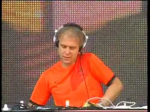 Triolan.LIVE  Харьков - Armin van Buuren 13.06.2012.avi