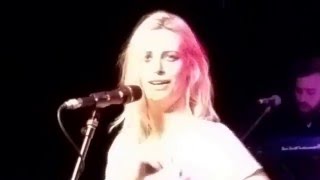 &quot;Man Like That,&quot; Gin Wigmore, live