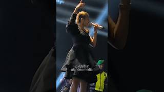 Download lagu BENANG BIRU ANIE ANJANI FAMILY'S #viralvideo #shorts mp3