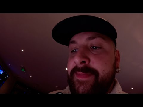 RAMEN, TWO SHOWS, BOXING, SAMMY VIRJI & THE PHILLY CHEESEBURGER!