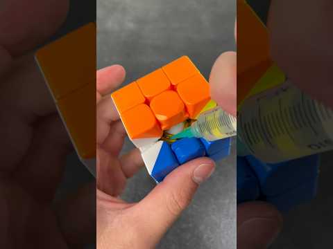 How to Lube your Cube! 🔥 #cubing #rubikscube #lubricate #shorts