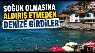 Soğuk Olmasına Aldırış Etmeden Denize Girdiler