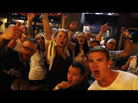 download lagu mp3 mp4 Pub Crawl Barcelona, download lagu Pub Crawl Barcelona gratis, unduh video klip Pub Crawl Barcelona