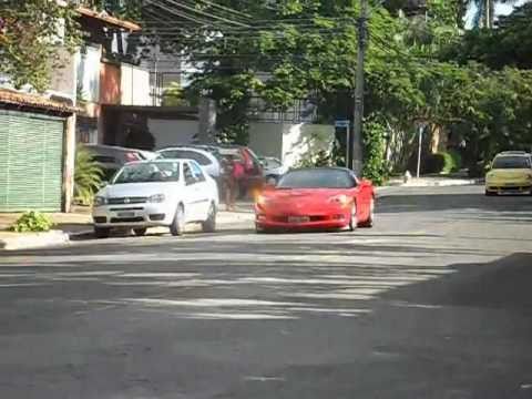 Chevrolet Corvette, Porsche Cayman and BMW M5 Passing in Goiânia
