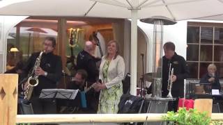 Elaine McKeown & The Swingmasters
