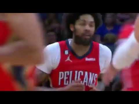 Brandon Ingram breaks Anthony Lamb's ankles with a simple hesi leading to a wide open dunk