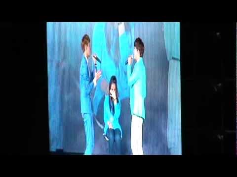 [HD Fancam] 220912 Changmin & Kyuhyun - Just The Way You Are SMTOWN Live in Jakarta