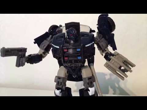 Transformers: The Last Knight Bumblebee Vs Barricade Stop-Motion Punish & Enslave To Protect & Serve