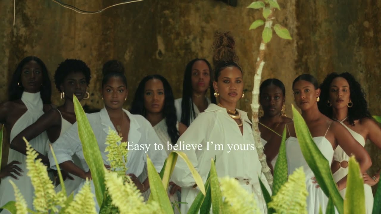 Amanda Reifer Shines with "Colonize"