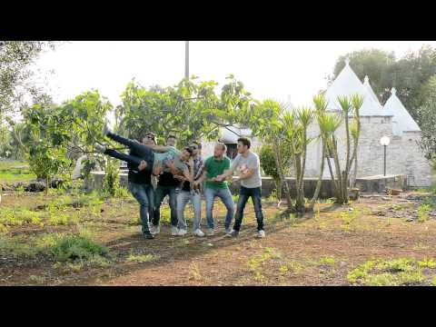 Pharrell Williams - Happy (We are from SAN MICHELE SALENTINO - BR)