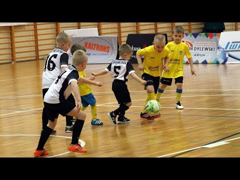 Korona Ostrołęka -  Czarni II Węgrów