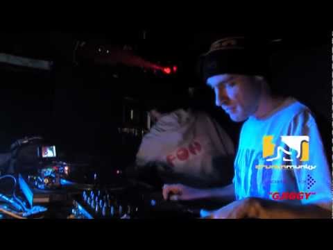 CHAMPION DJS ON ROAD PART. 1_151212_DJ RASP feat. MC BIGGIE