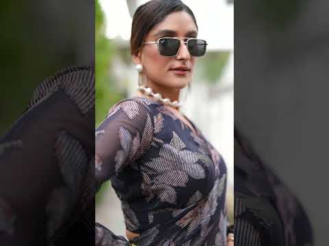 Black Floral Lurex Brasso Saree with Unstitched Blouse – Elegant Viscose Brasso Work