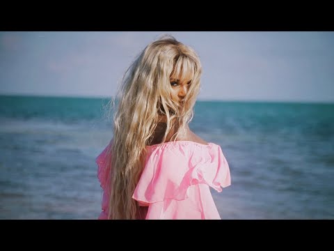 Teenear - Stay Home (Amapiano Mix) [Official Lyric Visualizer]