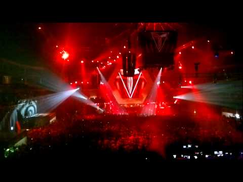 Gareth Emery - Transmission 2011 Prague - 19.11.2011