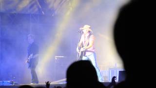 Jason Aldean - Tennessee River Live