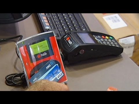 Clonavano carte di credito australiane, 7 arresti in Romania