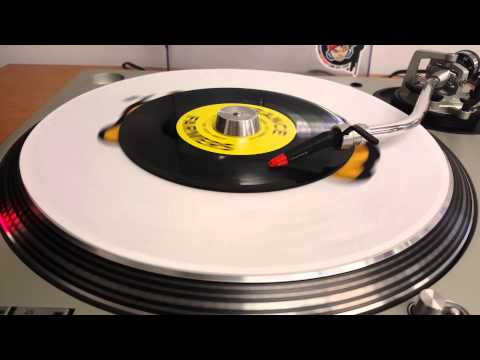 Trance Farmers - 'Garbage Night / Abilene / Ghoul' Vinyl Single @ 4K Resolution