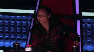 The Voice 2017 Battle   Lauryn Judd vs  Lilli Passero   Every Little Bit Hurts