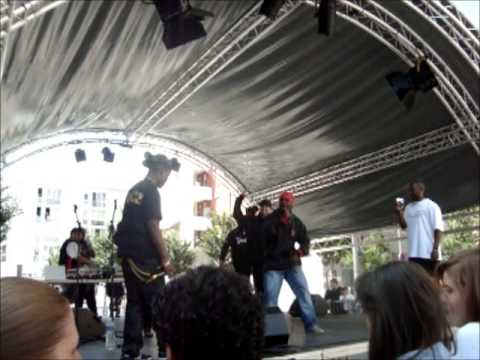 Makavelik Yeahz Live