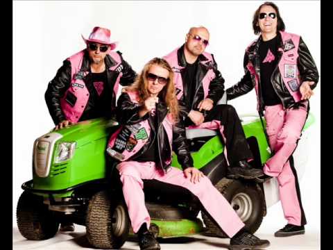 JBO - Basket Case (Los Casos Basketos)  (Green Day cover)