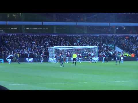 Virgil Van Dijk doubles liverpool lead Aston Villa 1-3 Liverpool