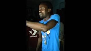 Ryme minister at dams road with the killazzz