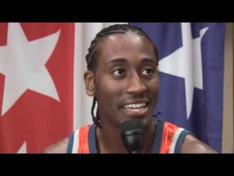 Kyle Weaver at the 2008 NBA Rookie Photo Shoot